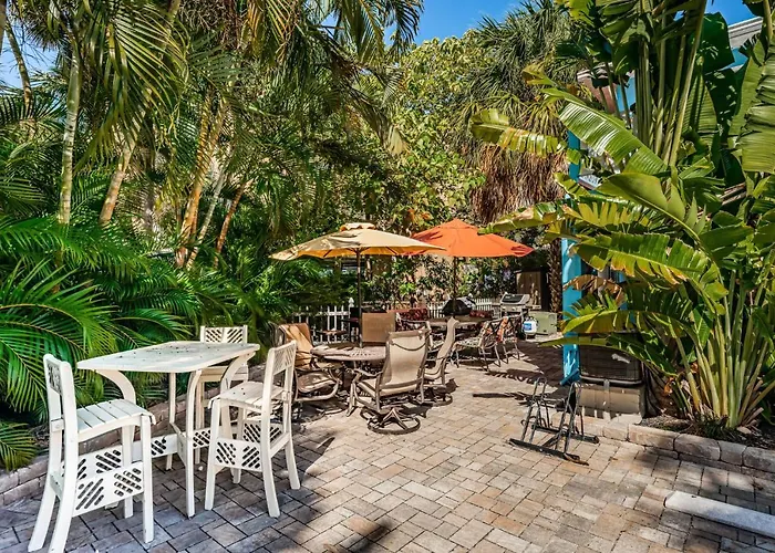 Blue Water Beachside 4 Apartment Clearwater Beach
